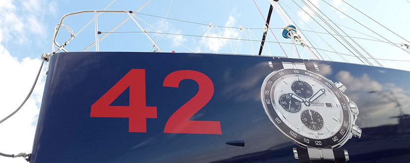 BMJ détail décoration avant voilier Class 40 Michel Herbelin